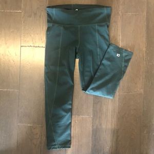 Gap workout leggings